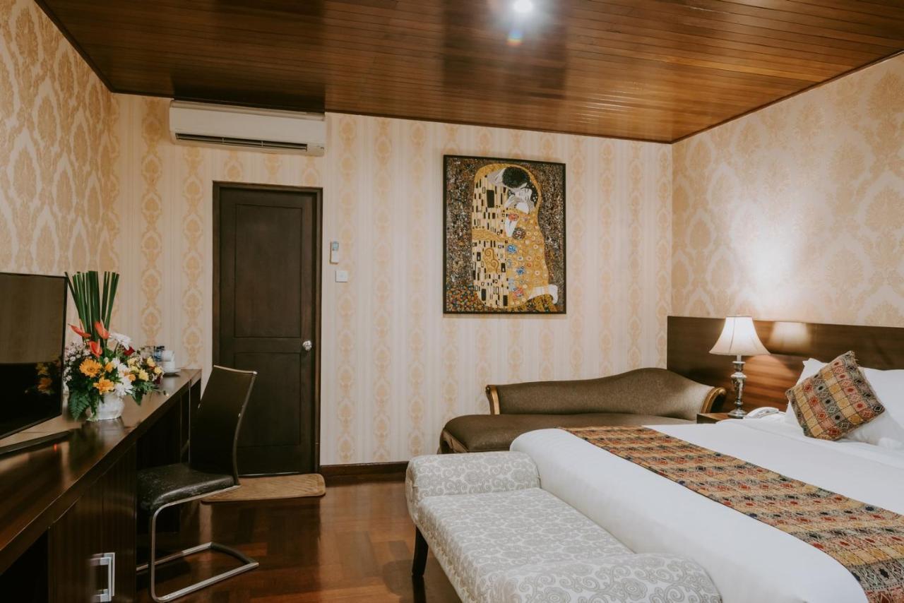Arthur Suites By Mahavilas Kuta Lombok Zewnętrze zdjęcie
