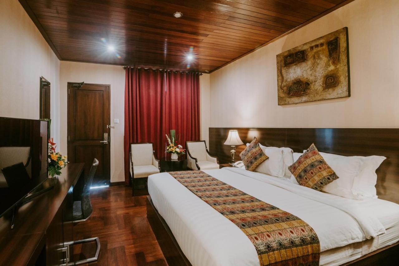 Arthur Suites By Mahavilas Kuta Lombok Zewnętrze zdjęcie